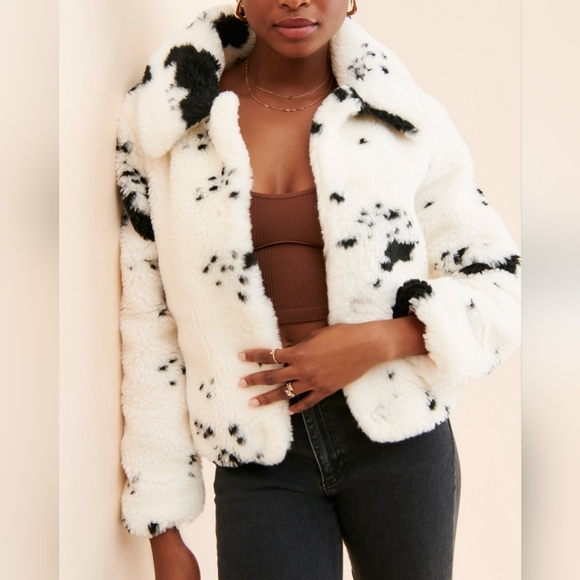 Juicy Couture Spotted Vegan Fur Sherpa Jacket Cow Pattern XS Black and White - Picture 1 of 15
